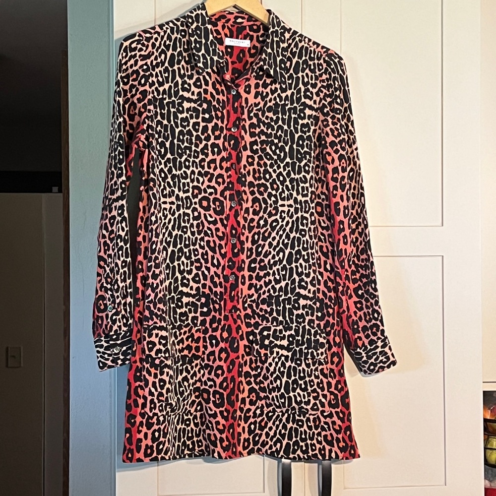 Equipment 100% silk animal print mini shirt dress, front flap pockets (see pic)